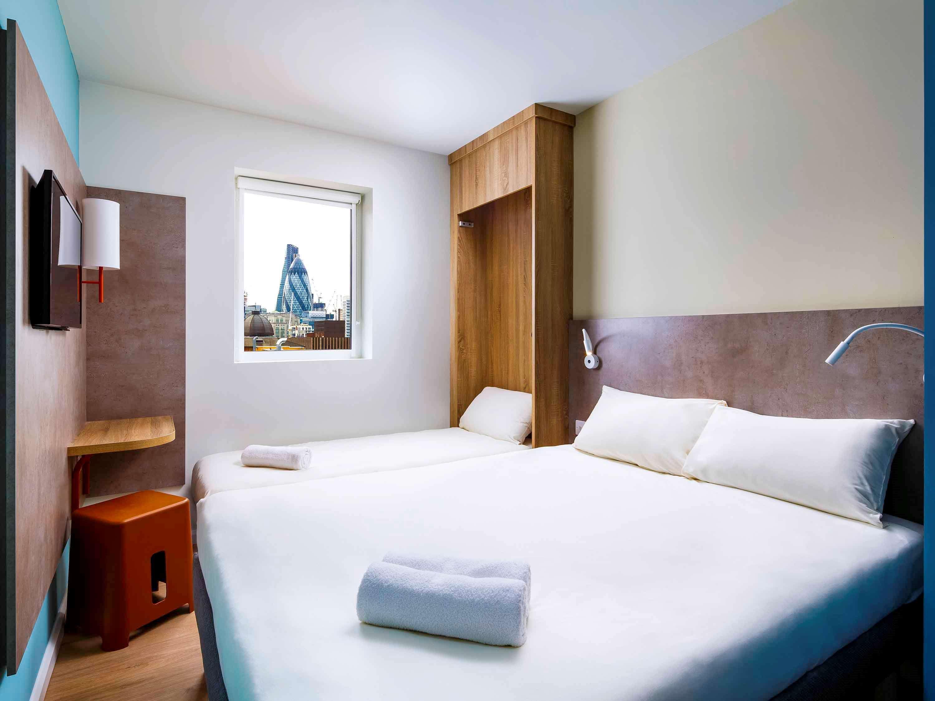 Ibis Budget London Whitechapel - Brick Lane Hotel ภายนอก รูปภาพ